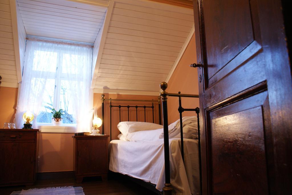 Paulsens Hotel Lyngdal Ngoại thất bức ảnh